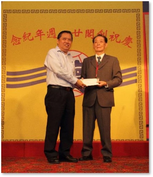 2013_21st_Anniversary_Photo_3